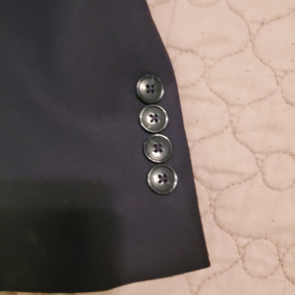 Jos A Bank 46R mens navy blazer - Picture 3 of 8